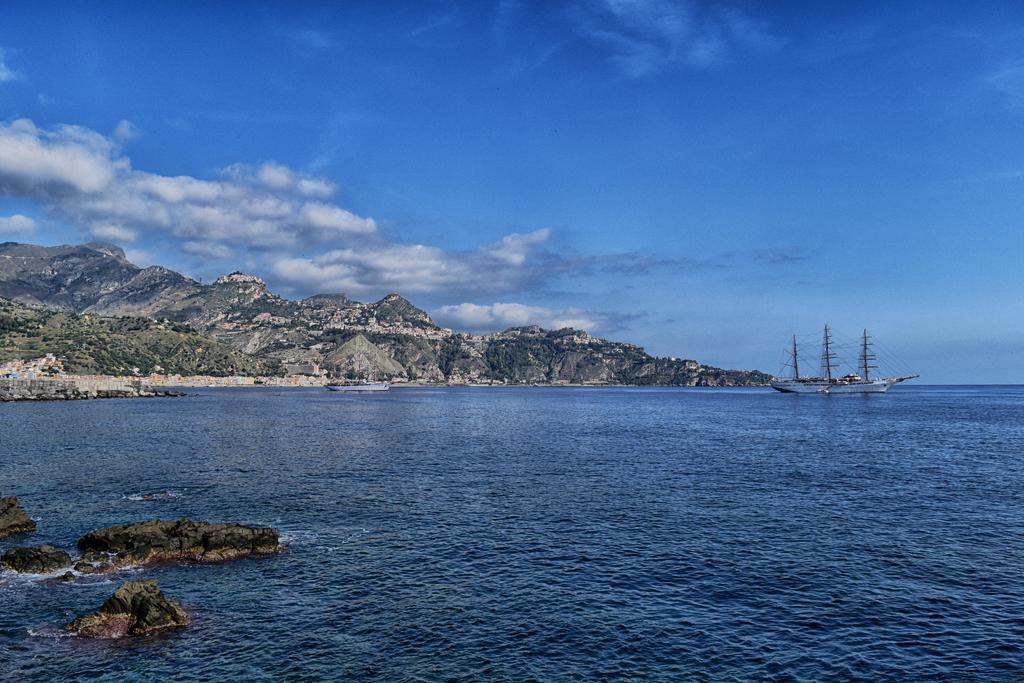 Charming Place Taormina Exterior foto